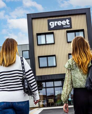 Vue extérieur de l'hôtel · Greet Hôtel Reims Tinqueux · Hôtel 3 étoiles Reims 