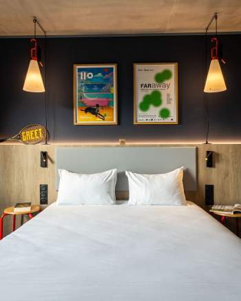Hotel desk · Hotel near Reims · Greet Hotel Reims Tinqueux 