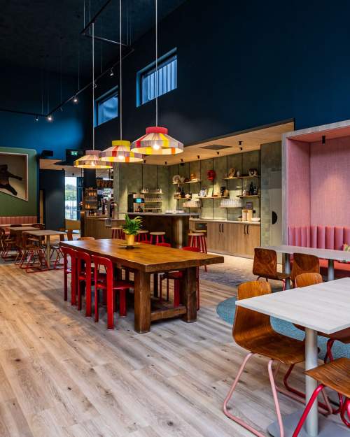 Salle de restauarnt Greet Hôtel Tinqueux · Greet Hôtel Reims Tinqueux · Hôtel 3 étoiles Reims 